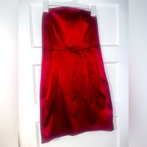 Express Red mini dress. Holiday cocktail dress w/ removable straps and pockets